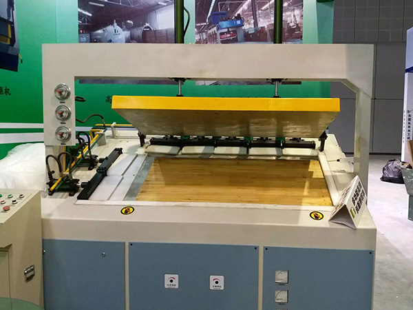 Small Type HF Board Jointing Machine With Slope Workbench